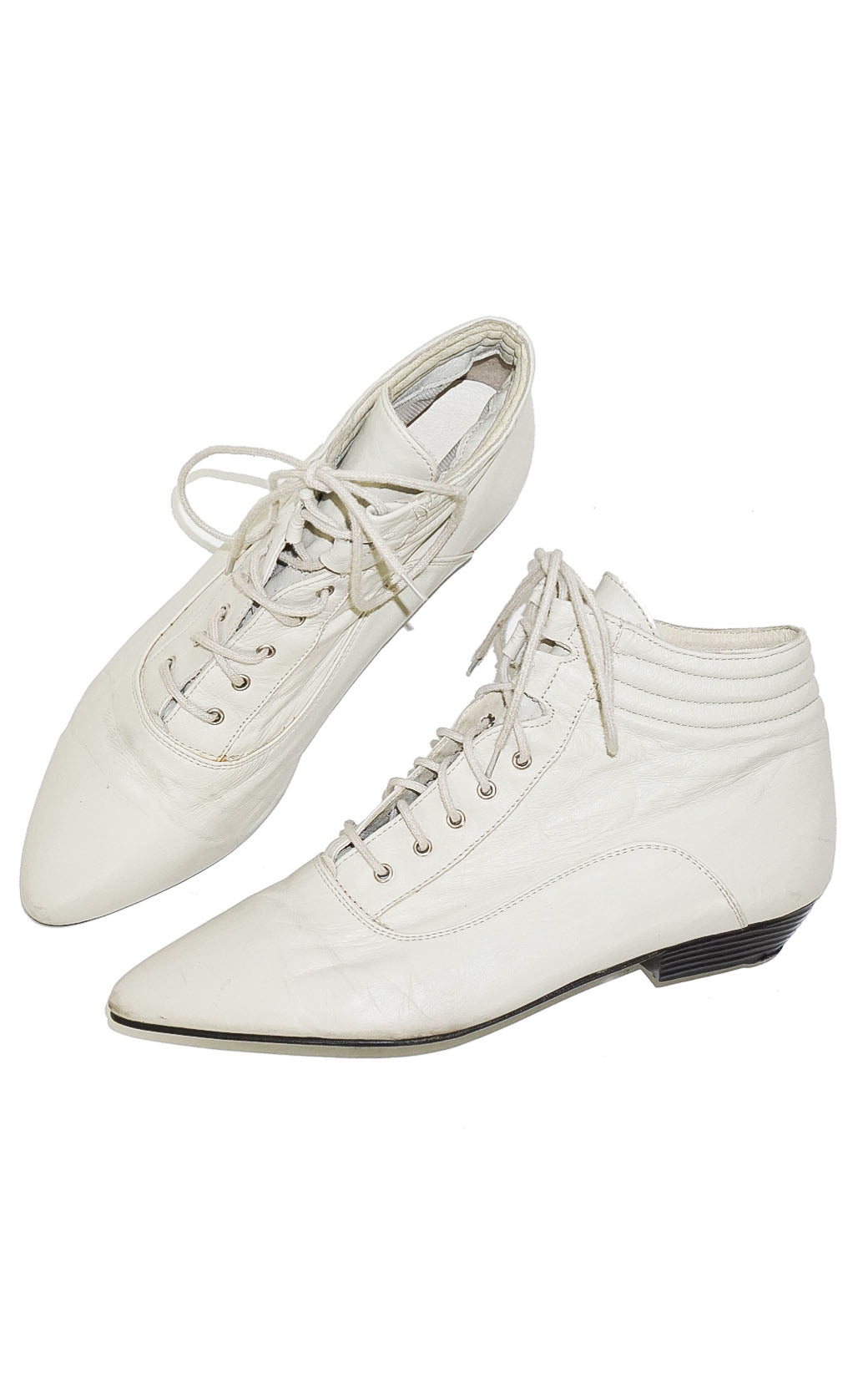 VINTAGE White Leather Point Toe Witchy Boots