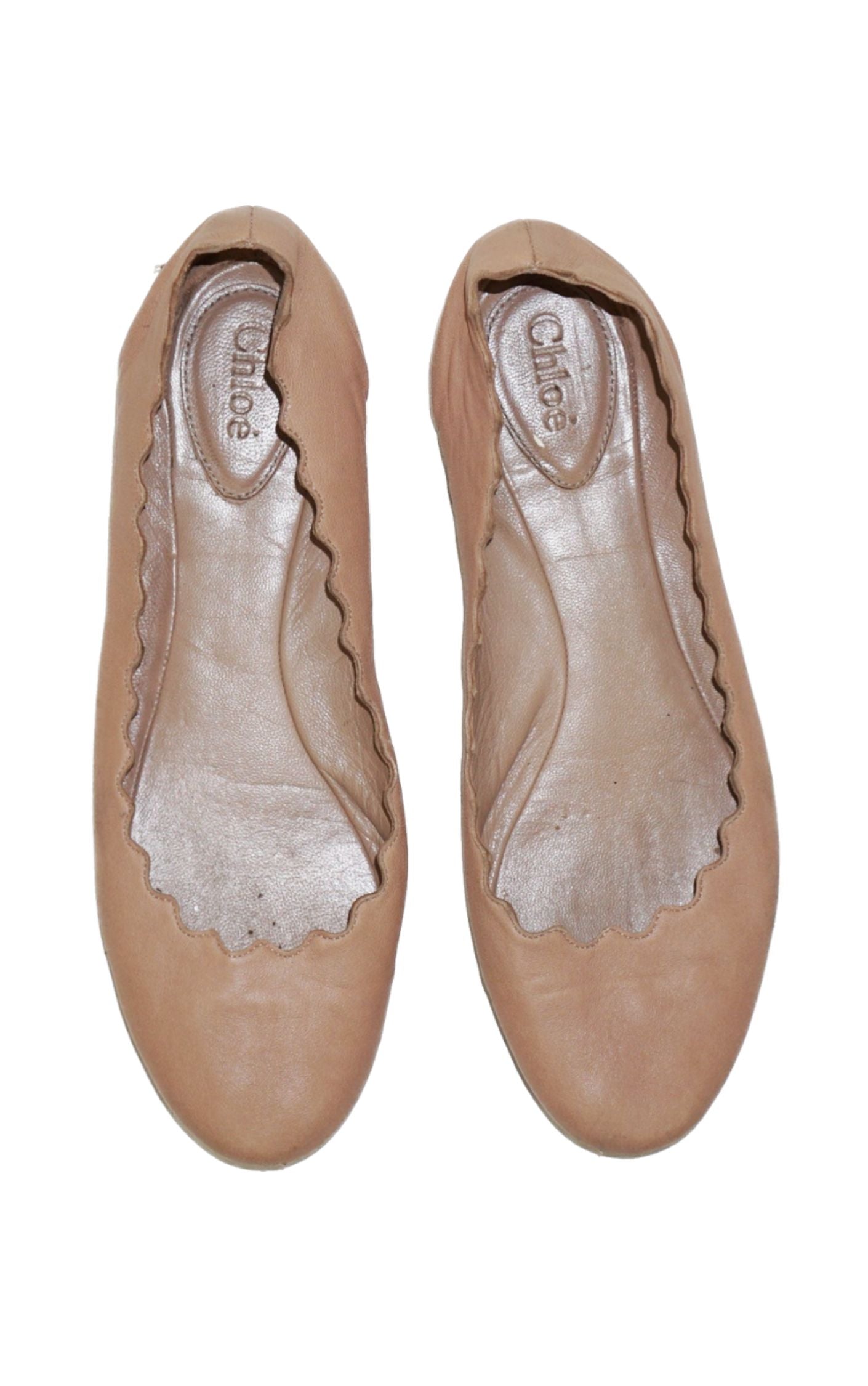 CHLOE Lauren Scalloped Beige Leather Flats resellum