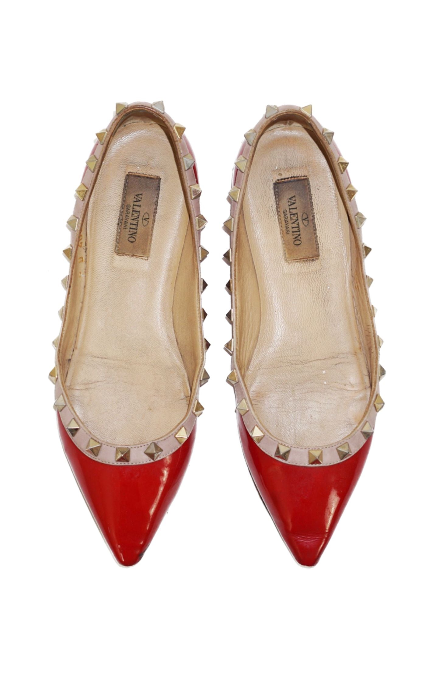 VALENTINO Rockstud Pointy Red Patent Flats resellum