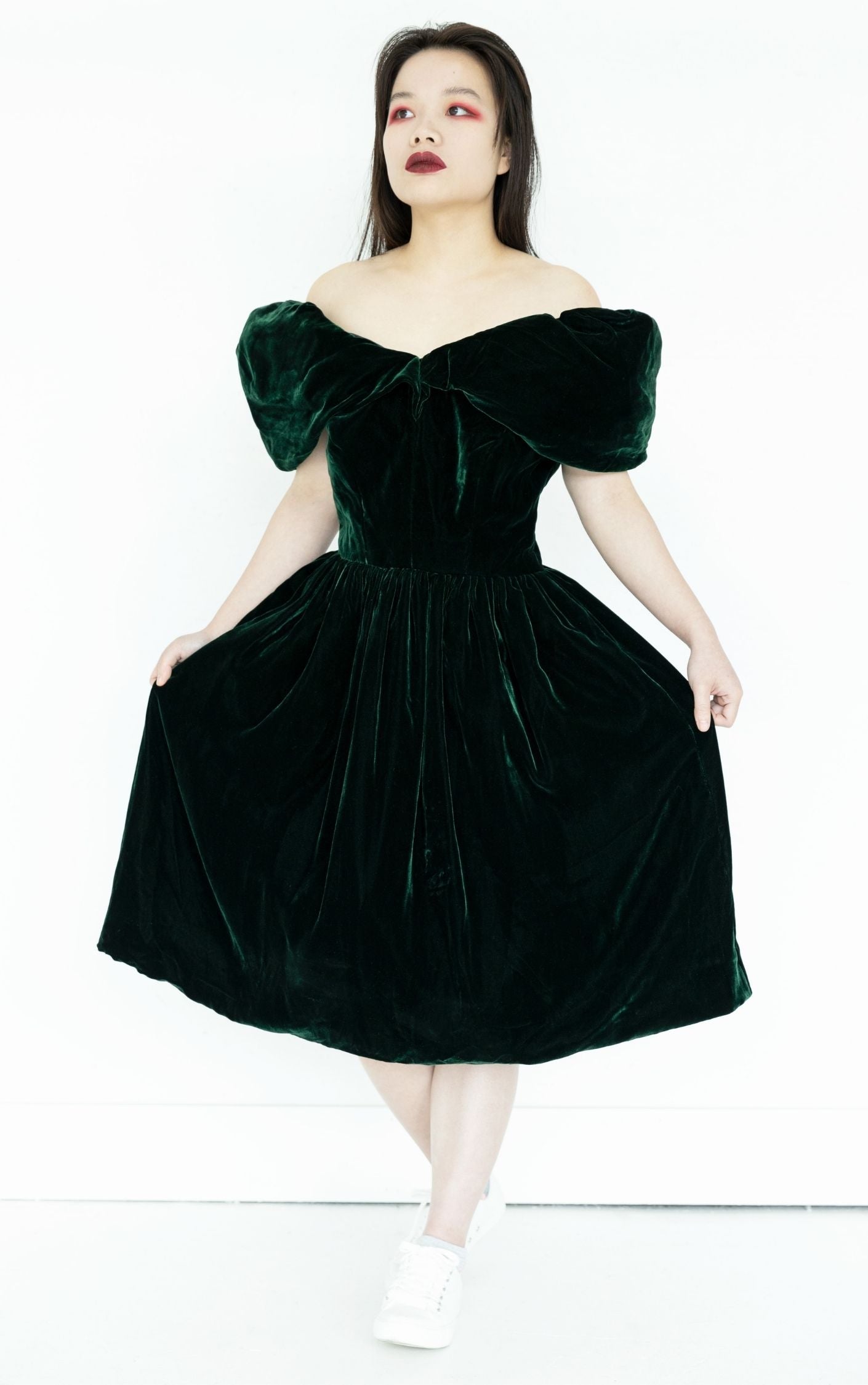 VINTAGE 80s Emerald Green Velvet Puff Dress RESELLUM