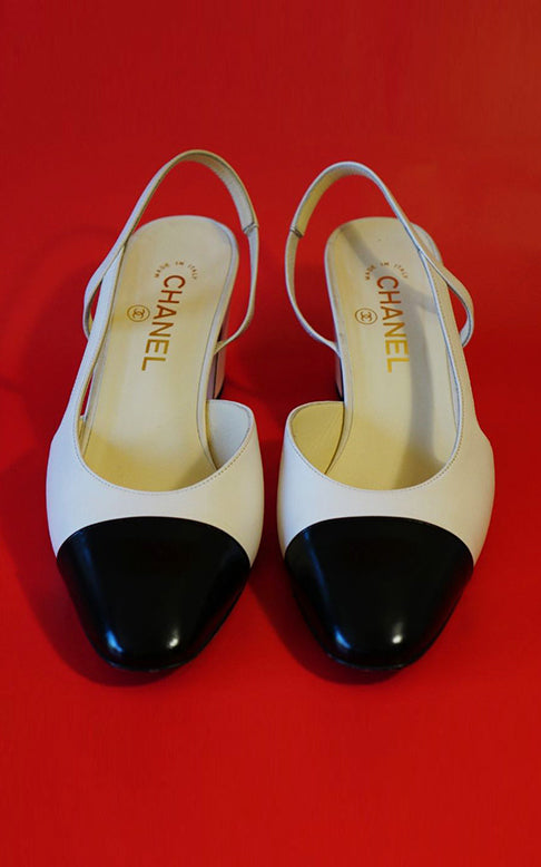 CHANEL Authentic White & Black Slingback Classic Pumps