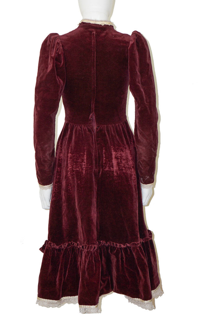 GUNNE SAX VINTAGE Brown Velvet Victorian Dress
