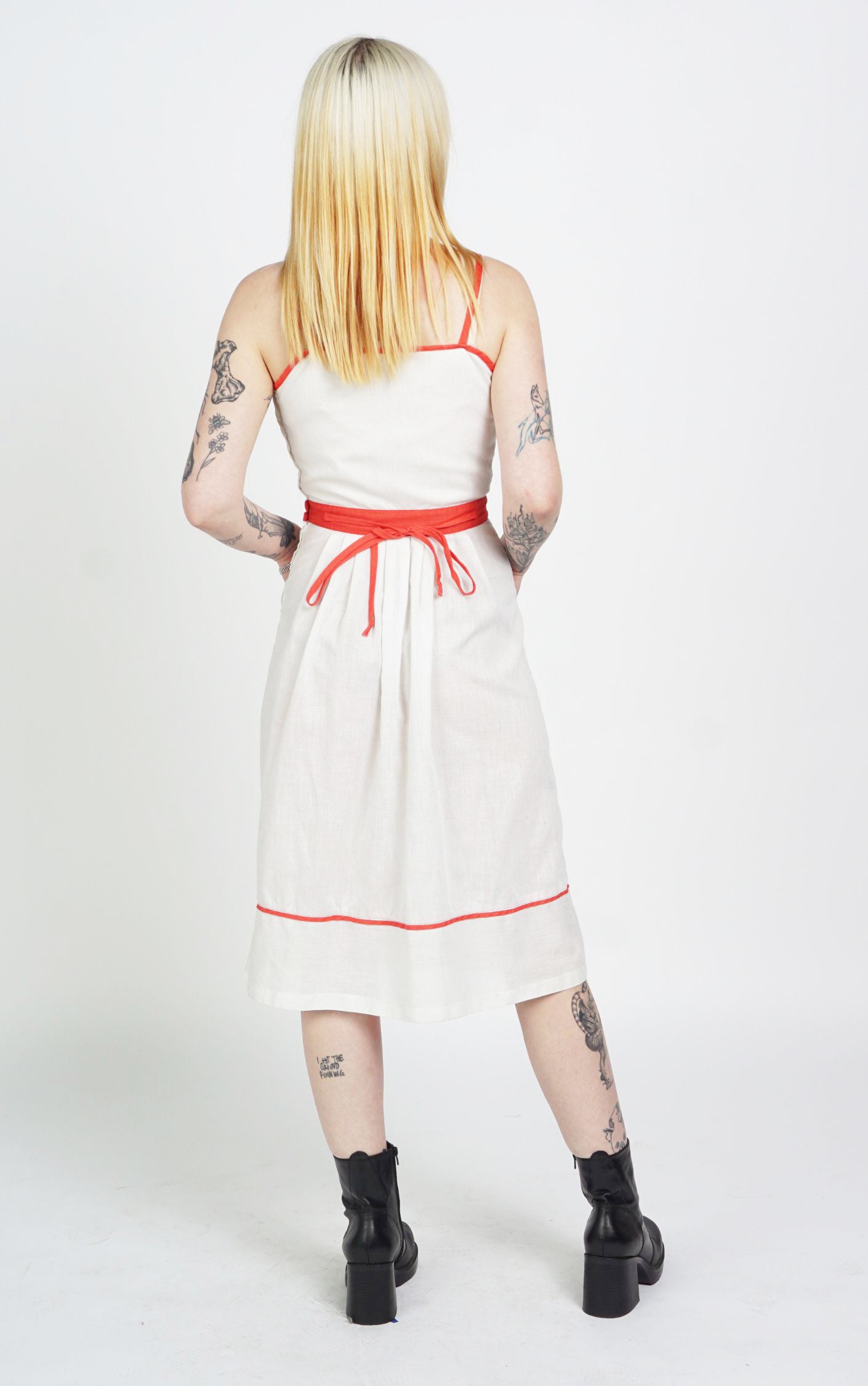 VINTAGE 80s White Embroidered Pockets Cami Straps Dress resellum