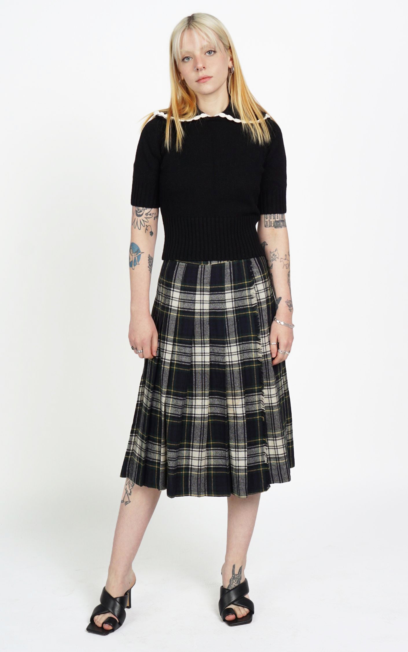 VINTAGE Wool Plaid Tartan Pleated Midi Wrap Skirt resellum