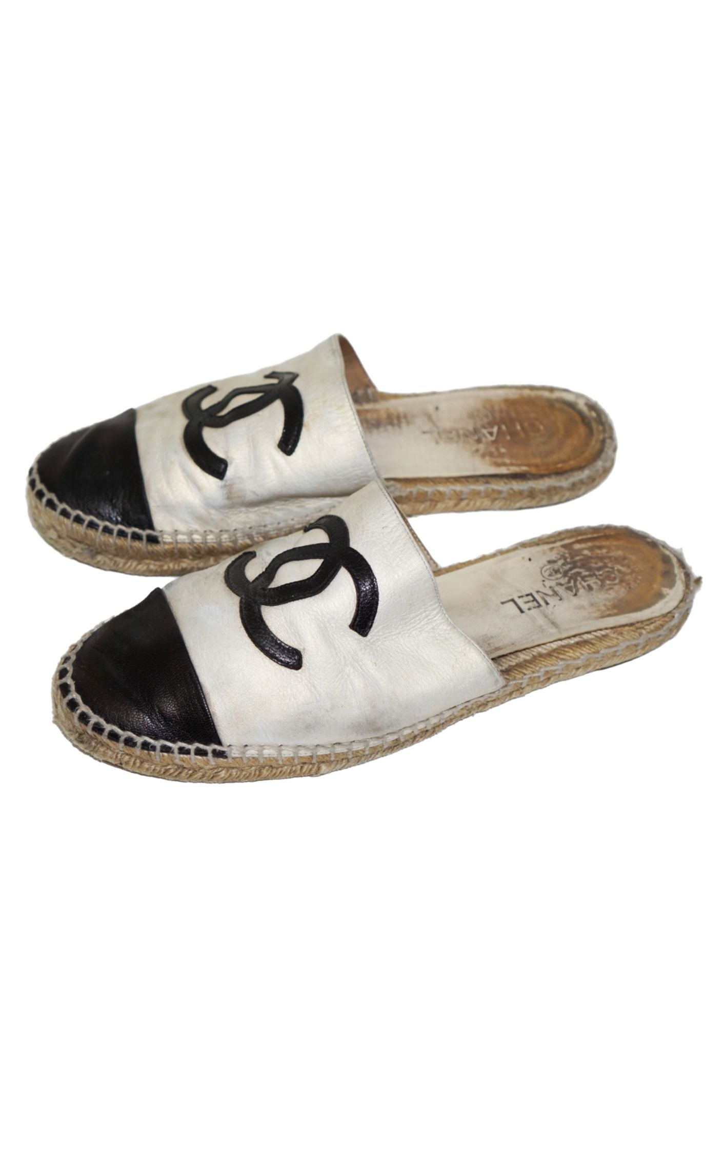 CHANEL Logo Leather Espadrille Mules Slides resellum