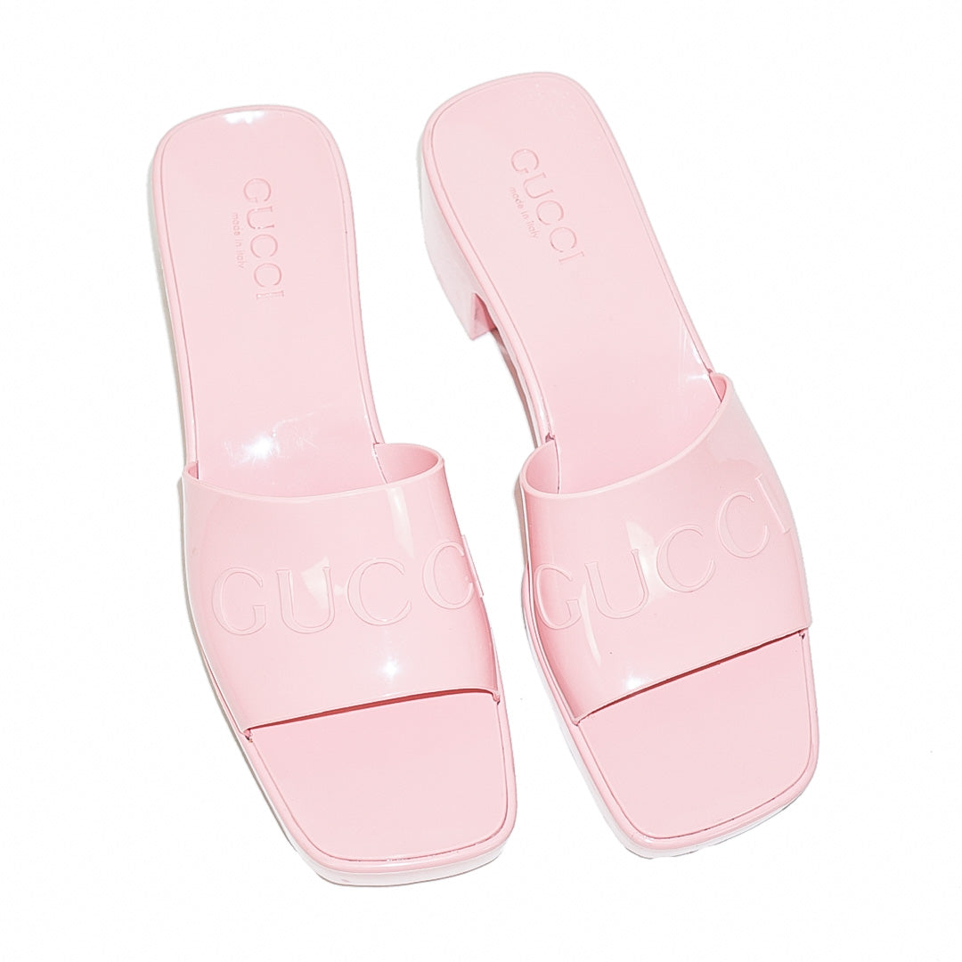 GUCCI Pink Logo Rubber Platform Slide Sandals by Click On Trend