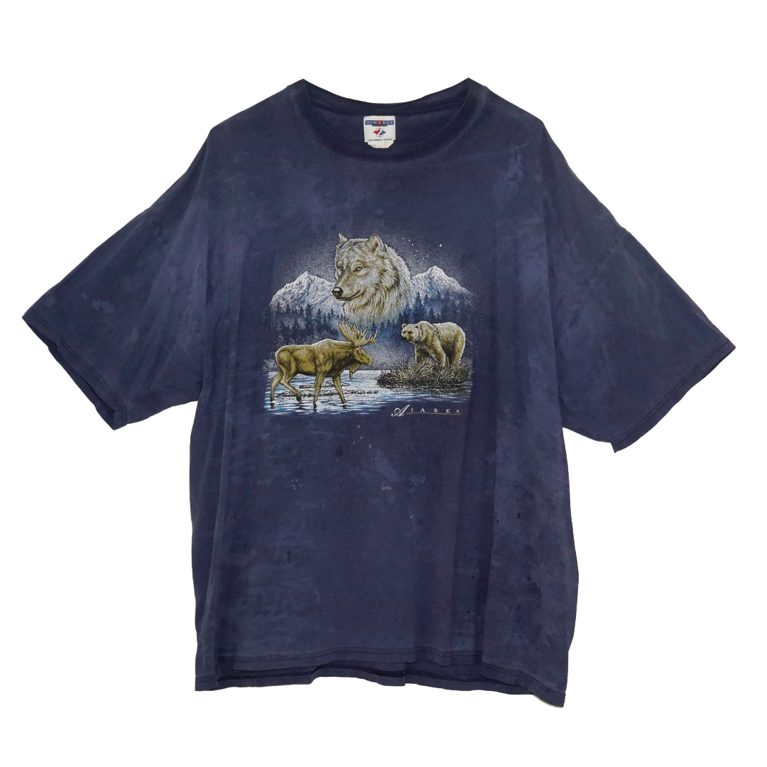 VINTAGE Y2K Alaska Wolf Moon T-Shirt