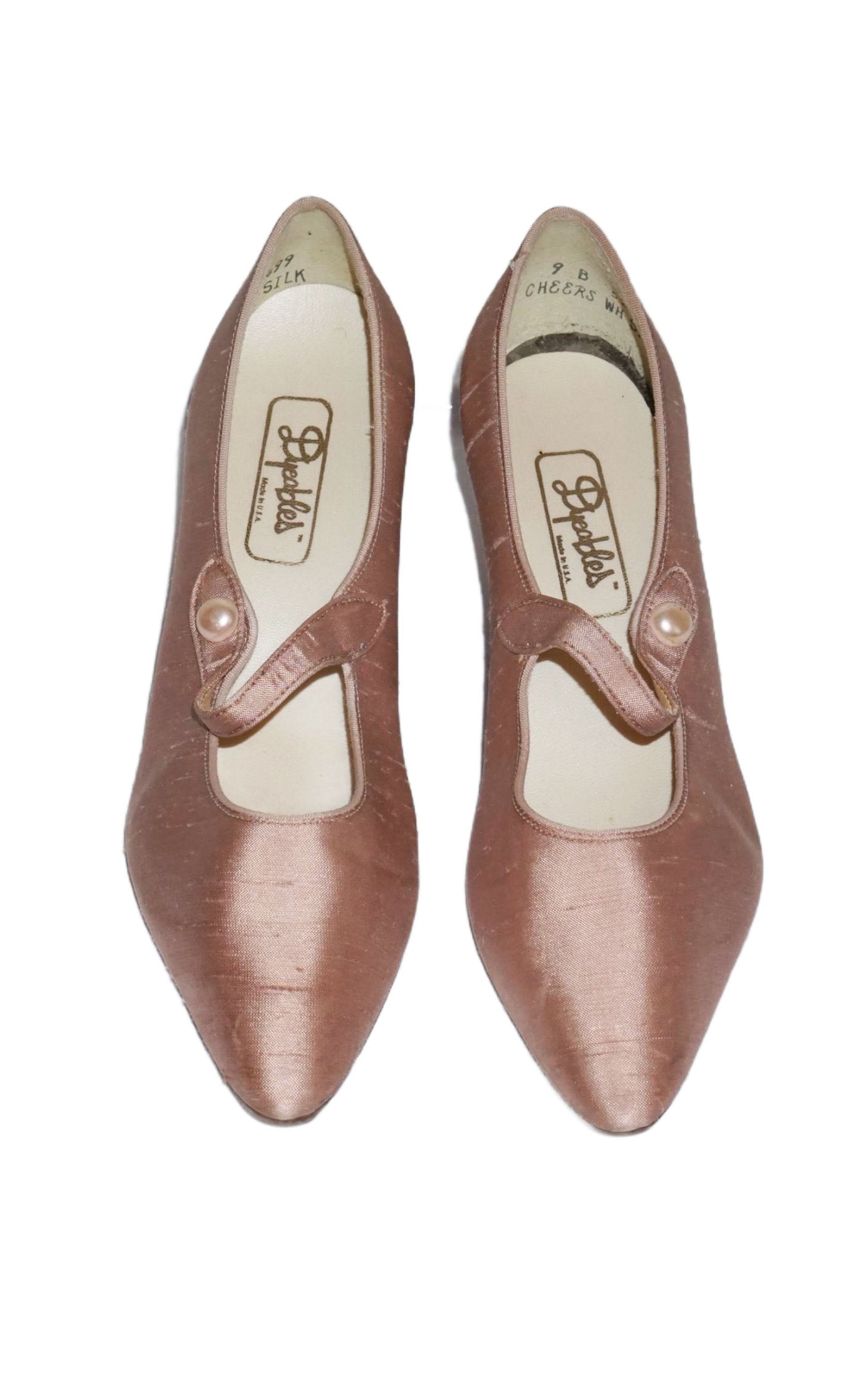 VINTAGE Victorian Powder Pink Silk Kitten Heel Mary Jane Shoes resellum