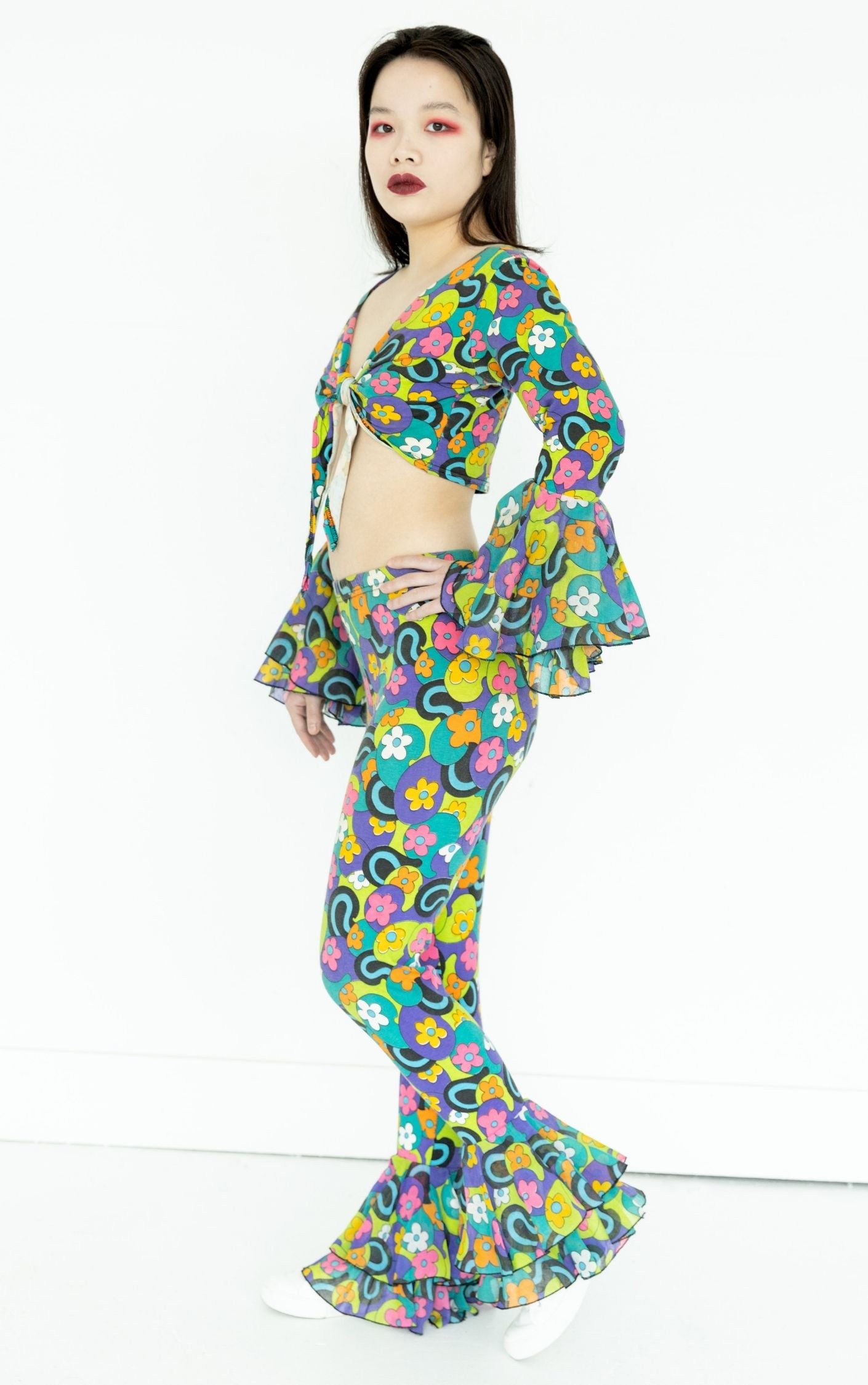 VINTAGE 70s Hippy Floral Ruffled Top Pants Set RESELLUM