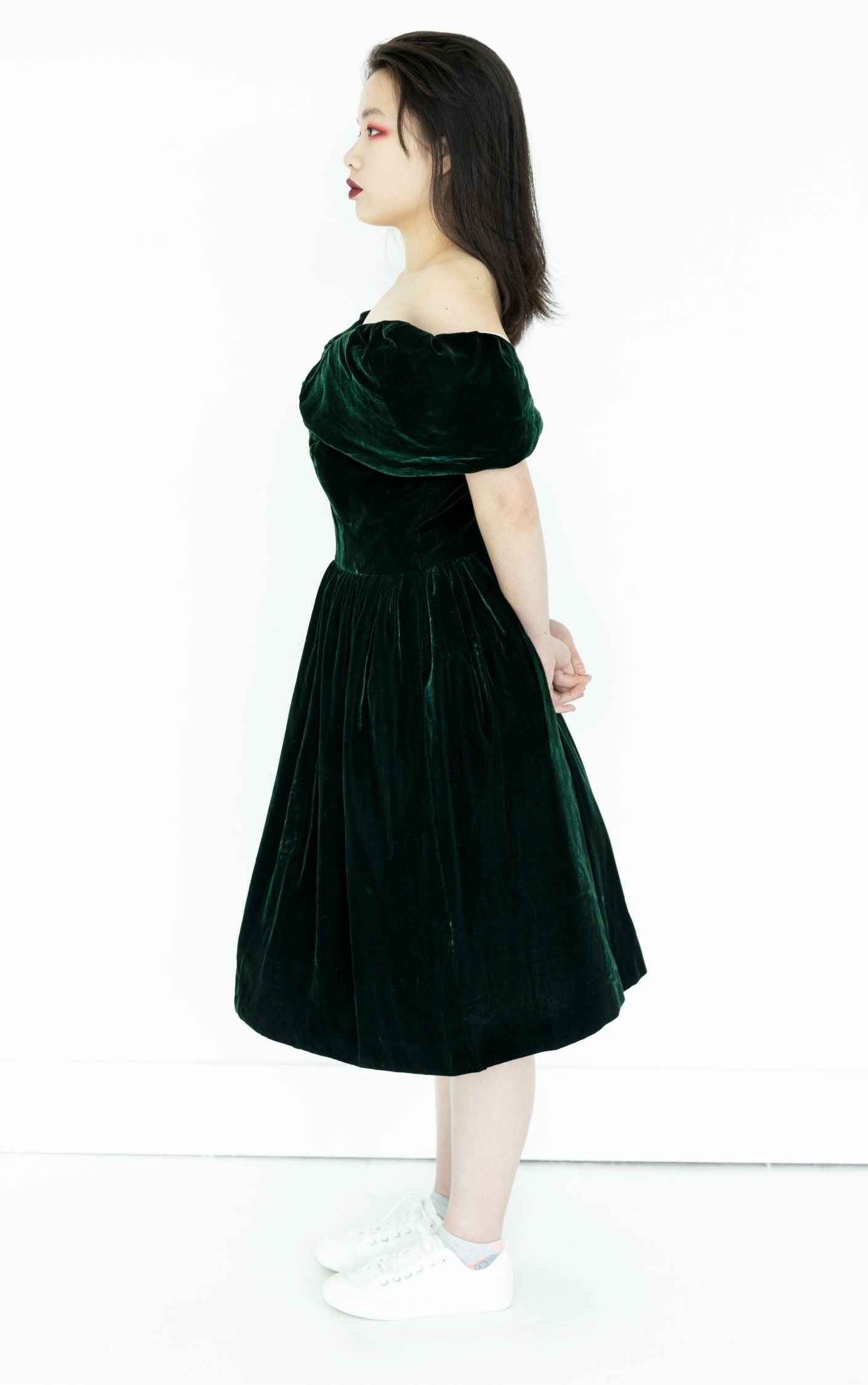 VINTAGE 80s Emerald Green Velvet Puff Dress RESELLUM