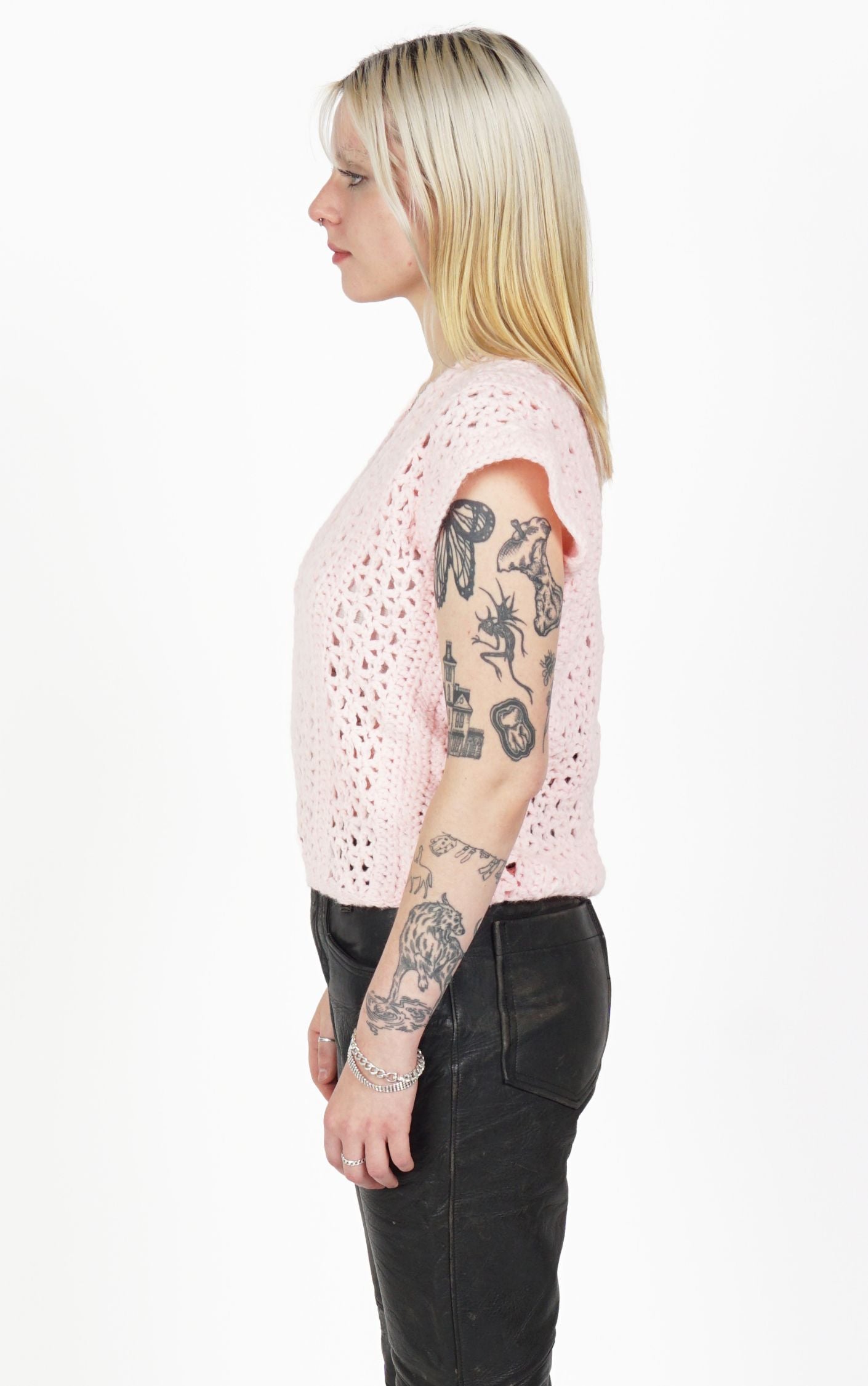 VINTAGE Pink Knitted Crochet V-Neck Vest resellum
