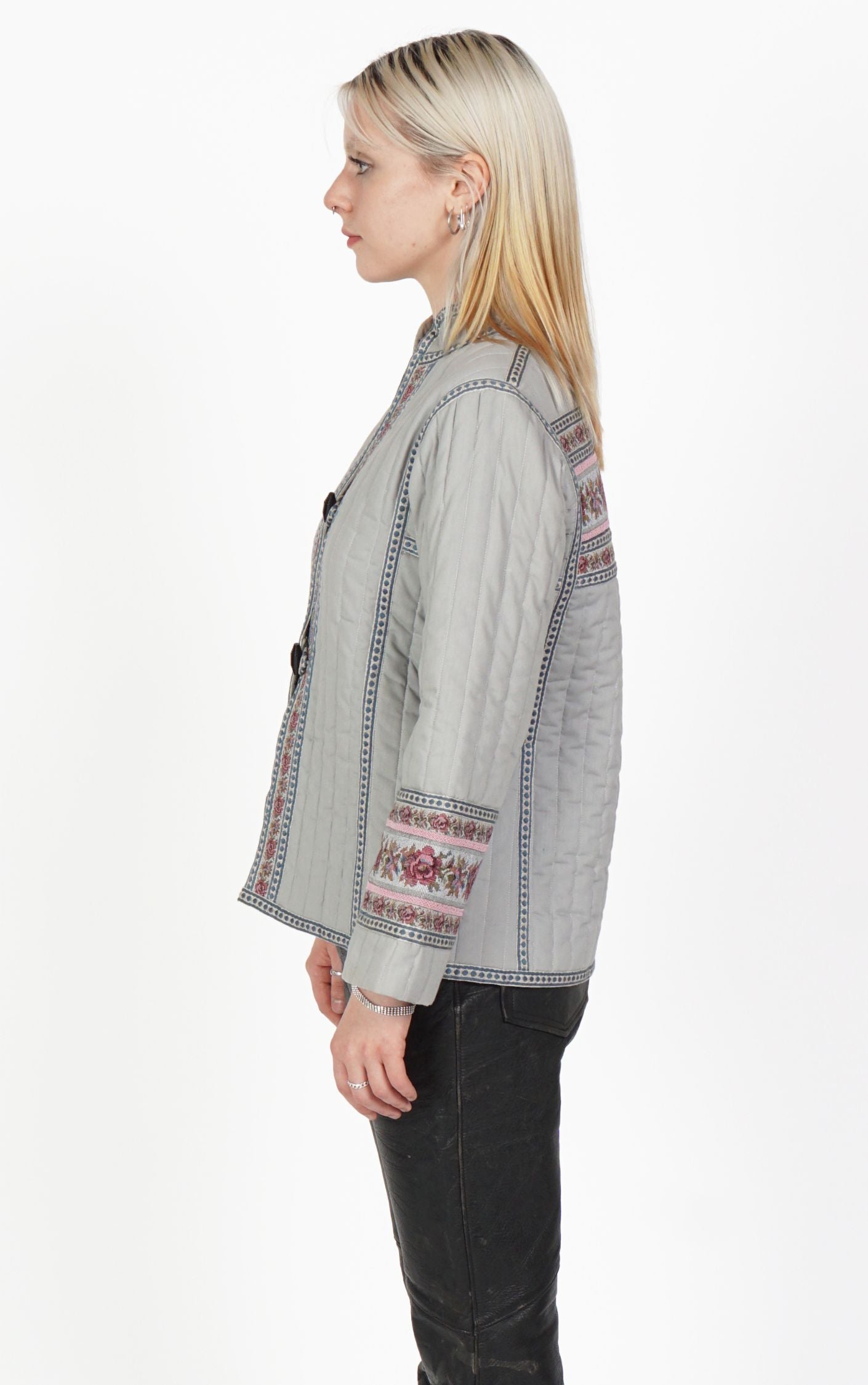 VINTAGE Quilted Stamped Padded Floral Folk Boho Jacket resellum