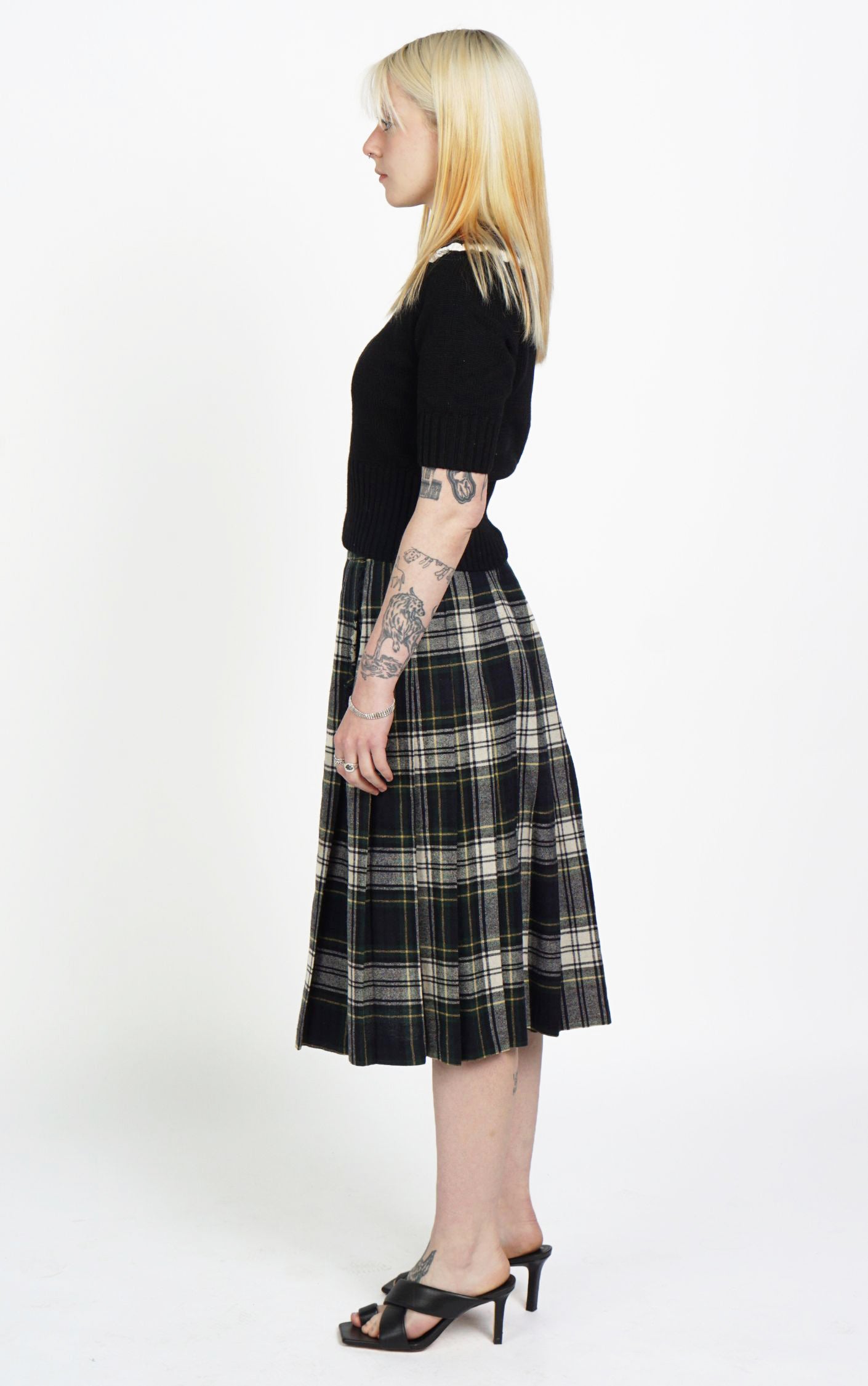VINTAGE Wool Plaid Tartan Pleated Midi Wrap Skirt resellum