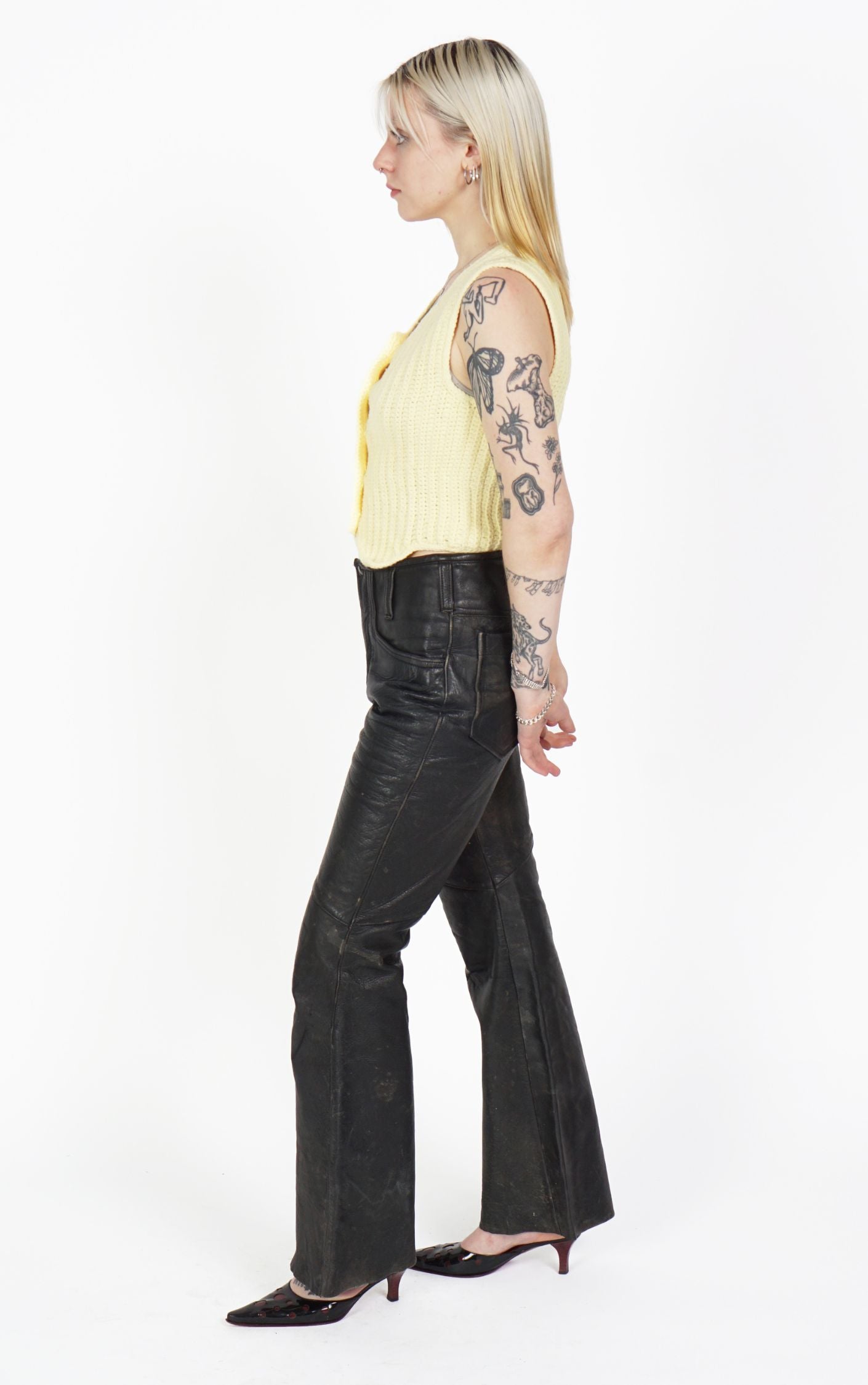 VINTAGE Yellow Knitted Crochet Buttoned Vest resellum