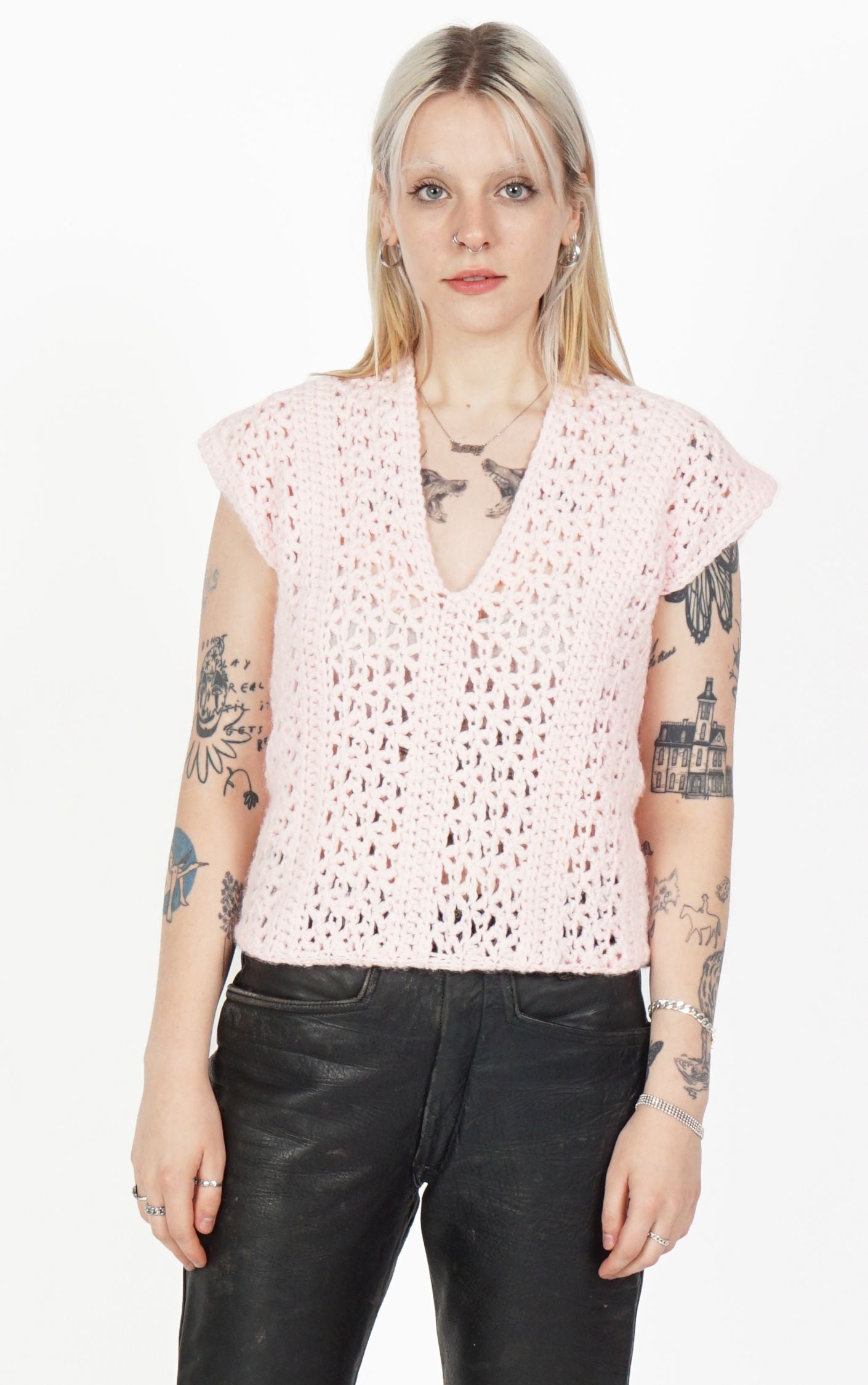 VINTAGE Pink Knitted Crochet V-Neck Vest resellum