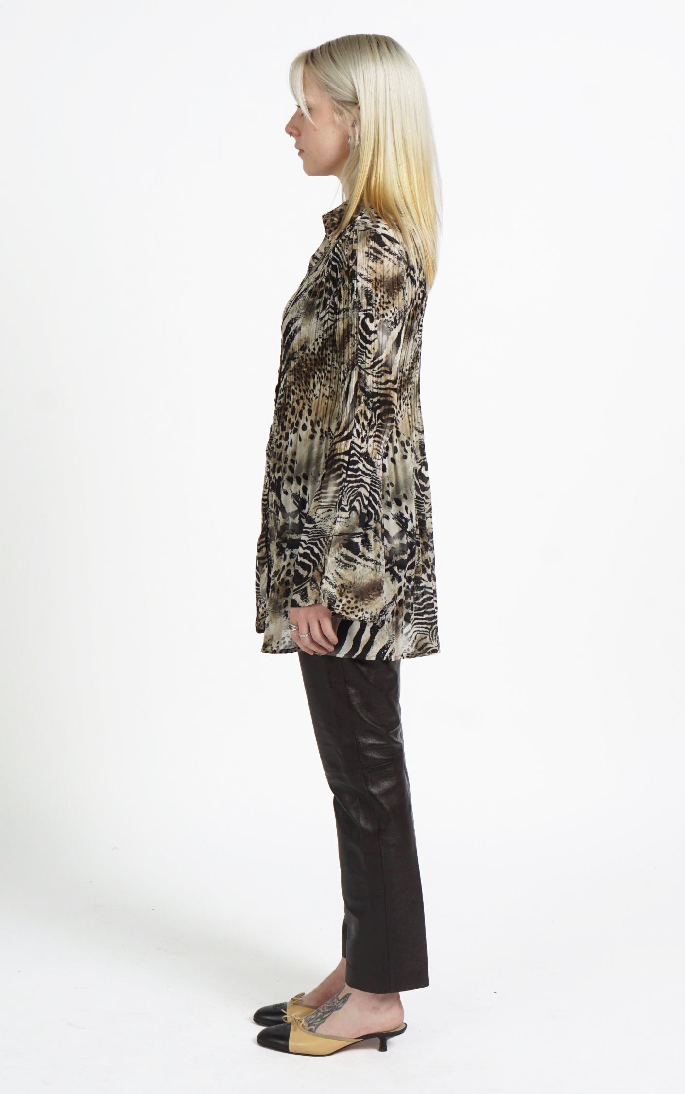 Y2K Cheetah Leopard Buttoned Pleated Plisse Flared Sleeve Blouse resellum